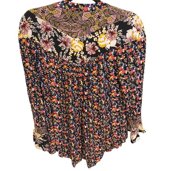 Free People Wildflowers Henley bell sleeve loose FIT BLOUSE top (17) - Picture 3 of 12